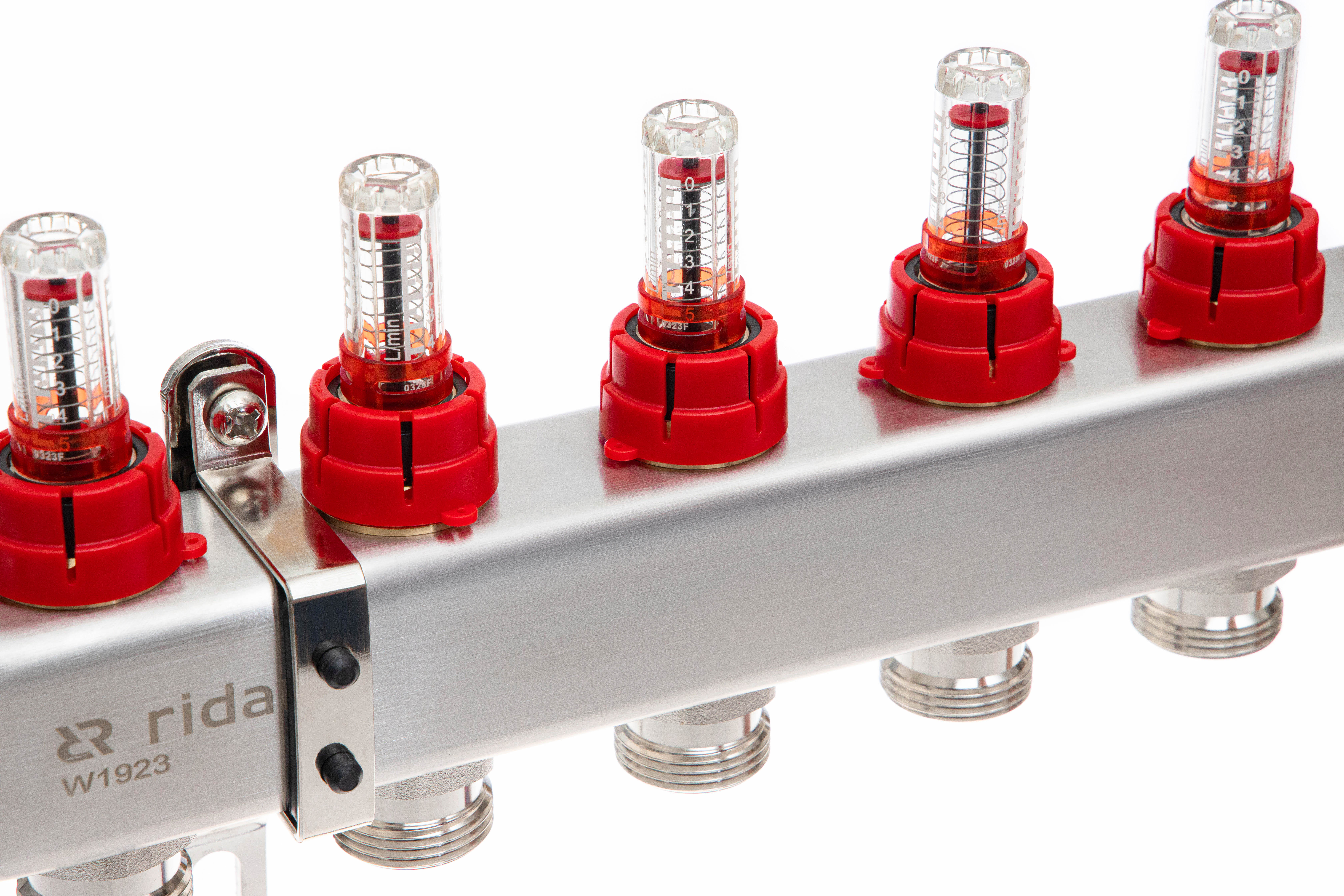 Ридан 088U0955R — Комплект коллекторов SSM-5RF set с расходомерами, кронштейнами, ручным воздухоотводчиком, сливным краном и торцевой заглушкой, 5 контуров